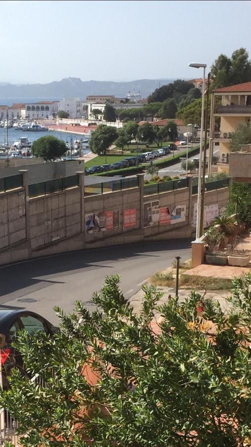 Hotel La Conchiglia La Maddalena  Exterior photo